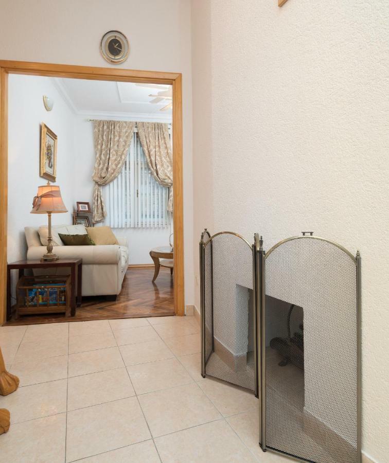 Apartment Anabela สปลิท ภายนอก รูปภาพ