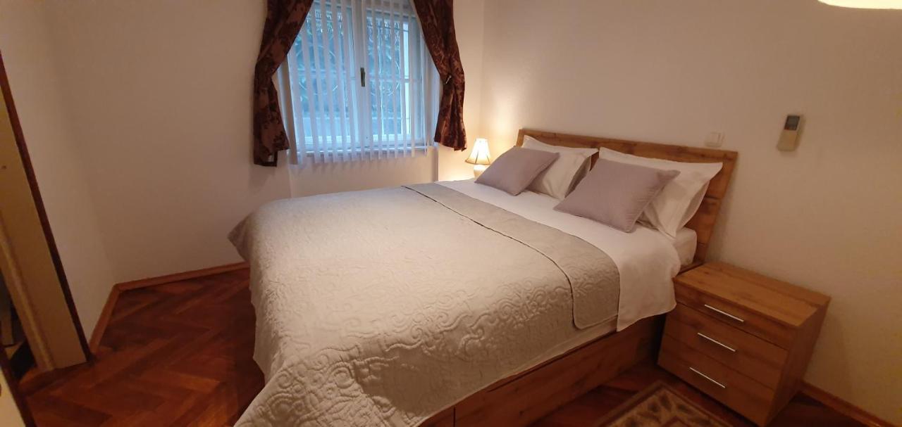 Apartment Anabela สปลิท ภายนอก รูปภาพ